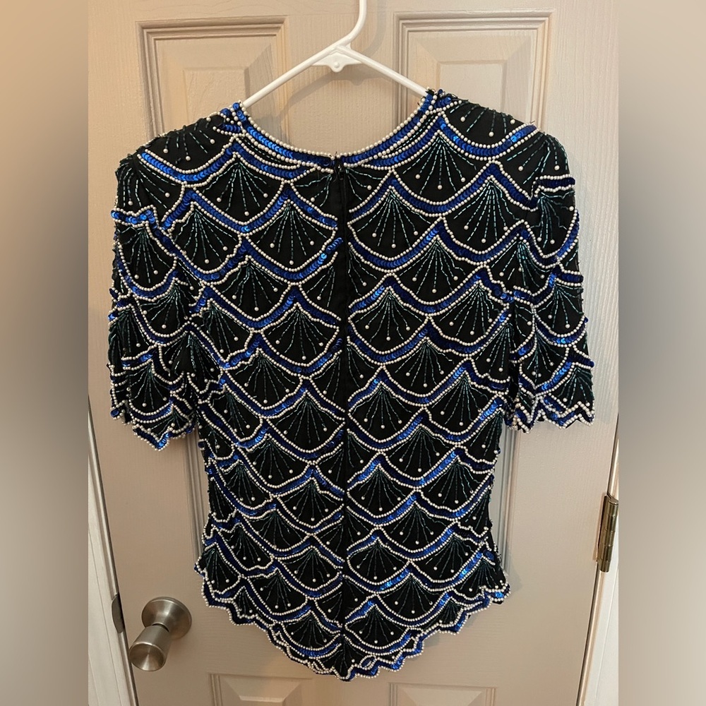Laurence Kazar vintage beaded sequined silk back zip short sleeve blouse Size S. - Picture 3 of 11